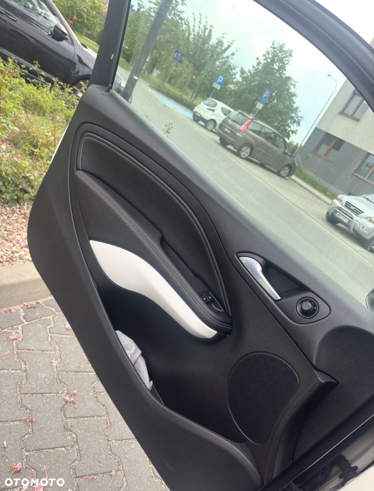 Opel Adam 1.2 Glam S&S - 8