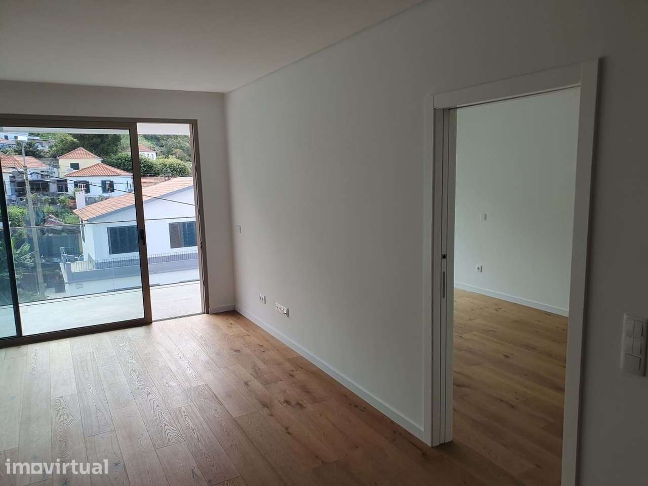 Apartamento T1 à venda em Ajuda - Amparo - Piornais - Funchal - Grande imagem: 4/15