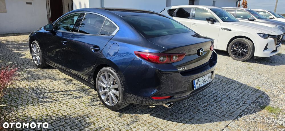 Mazda 3 2.0 mHEV Hikari - 4