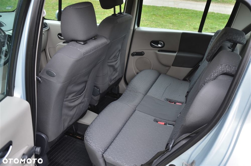 Renault Modus 1.2 16V Cite - 15