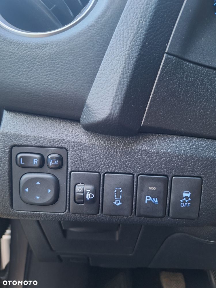 Toyota Auris 1.6 Dynamic - 4