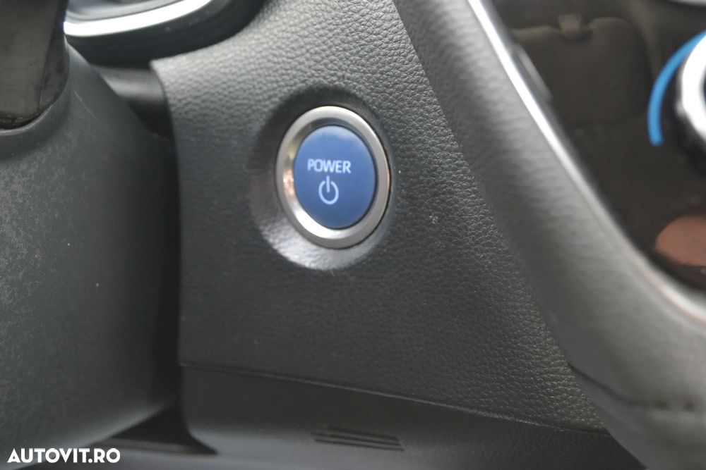 Toyota Corolla 1.8 HSD Dynamic - 28