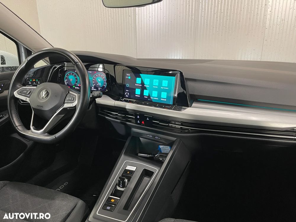 Volkswagen Golf 1.5 eTSI ACT DSG MHEV Life - 8