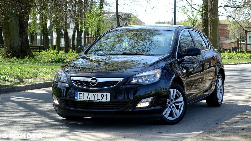 Opel Astra 1.4 Turbo Sport - 24