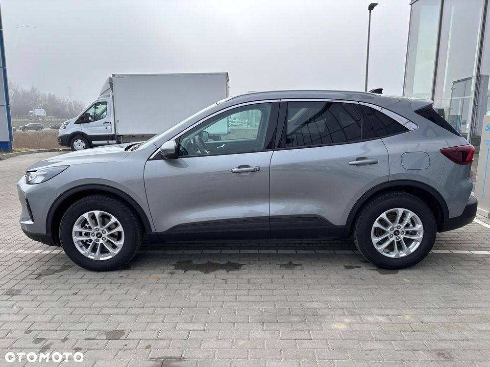 Ford Kuga - 10