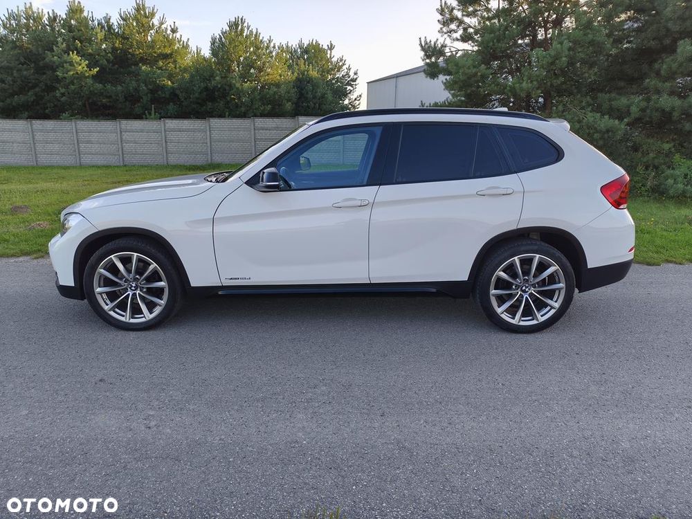 BMW X1 sDrive18d xLine - 14