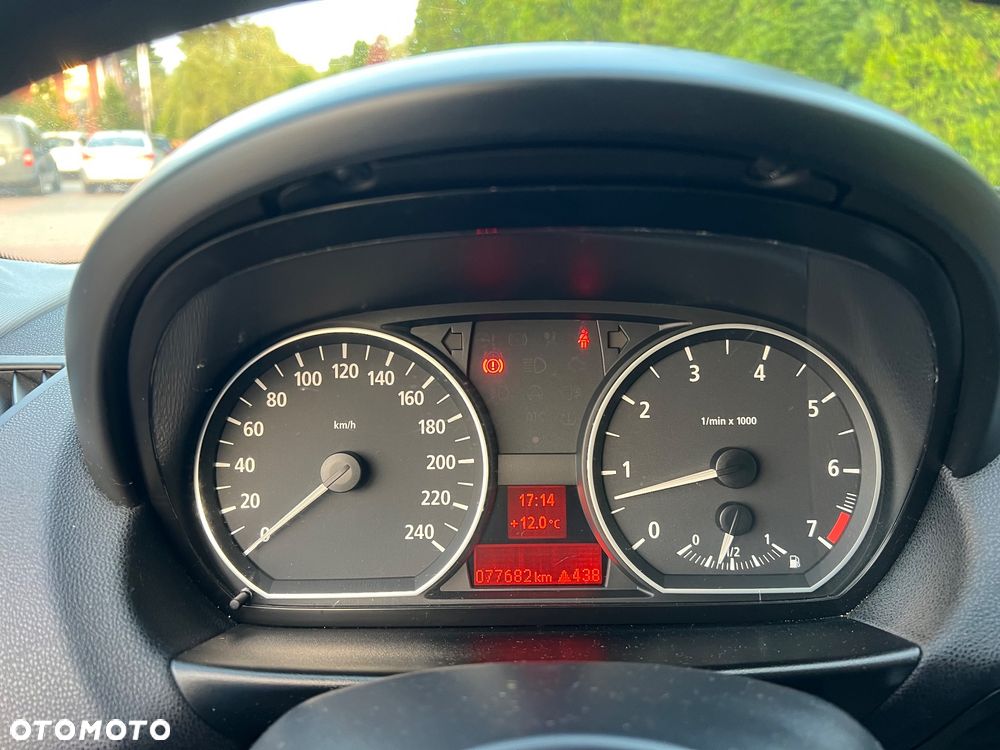 BMW Seria 1 116i - 31
