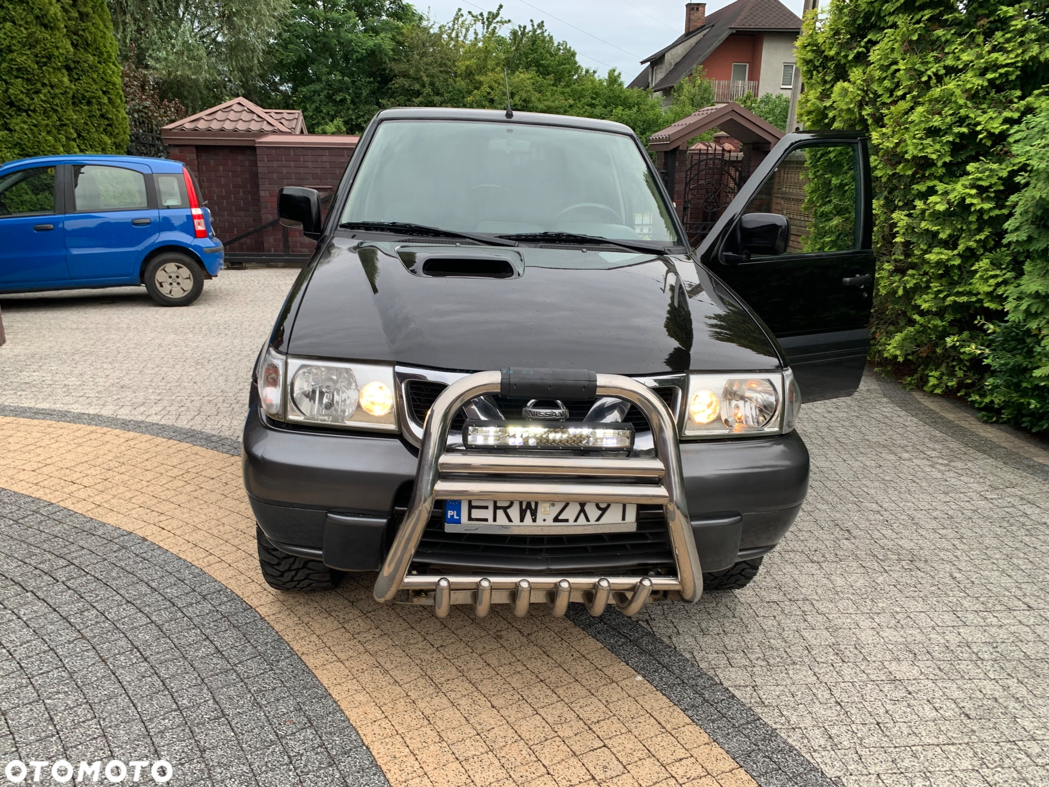 Nissan Terrano - 10