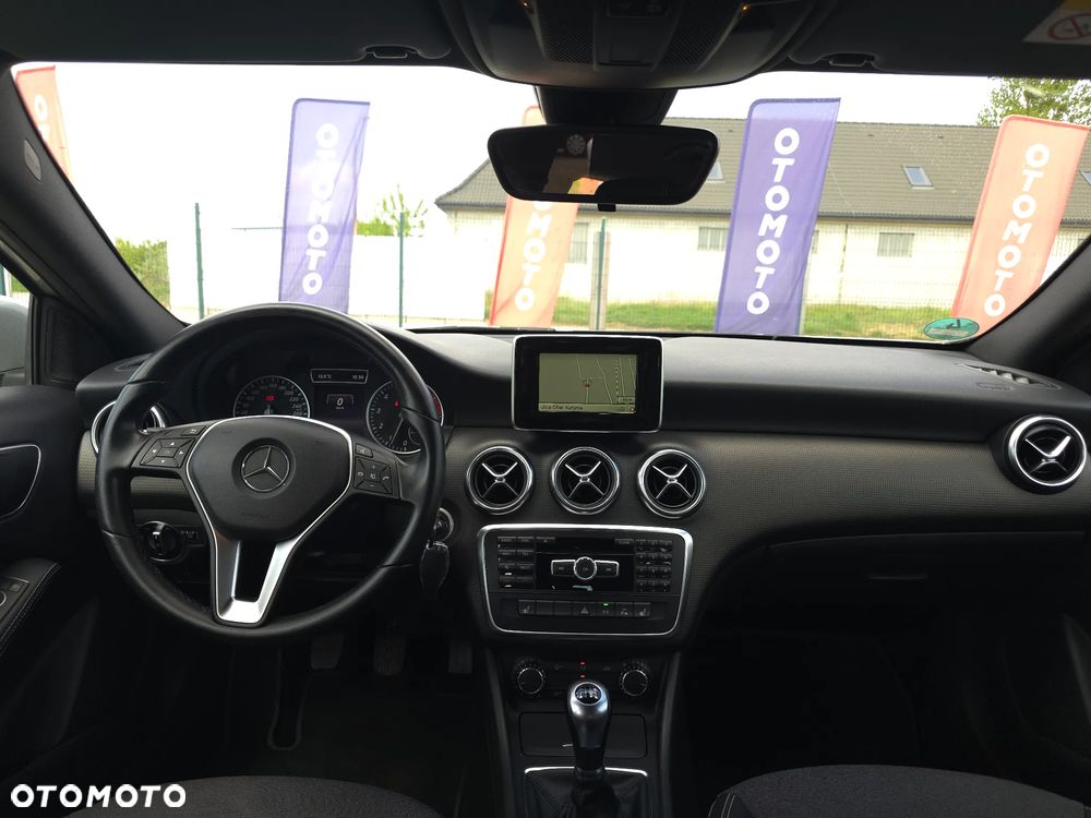 Mercedes-Benz Klasa A 180 (BlueEFFICIENCY) Style - 35