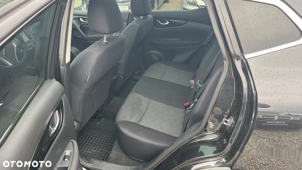 Nissan Qashqai - 11