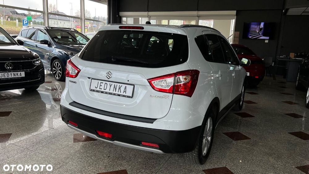 Suzuki SX4 S-Cross - 19