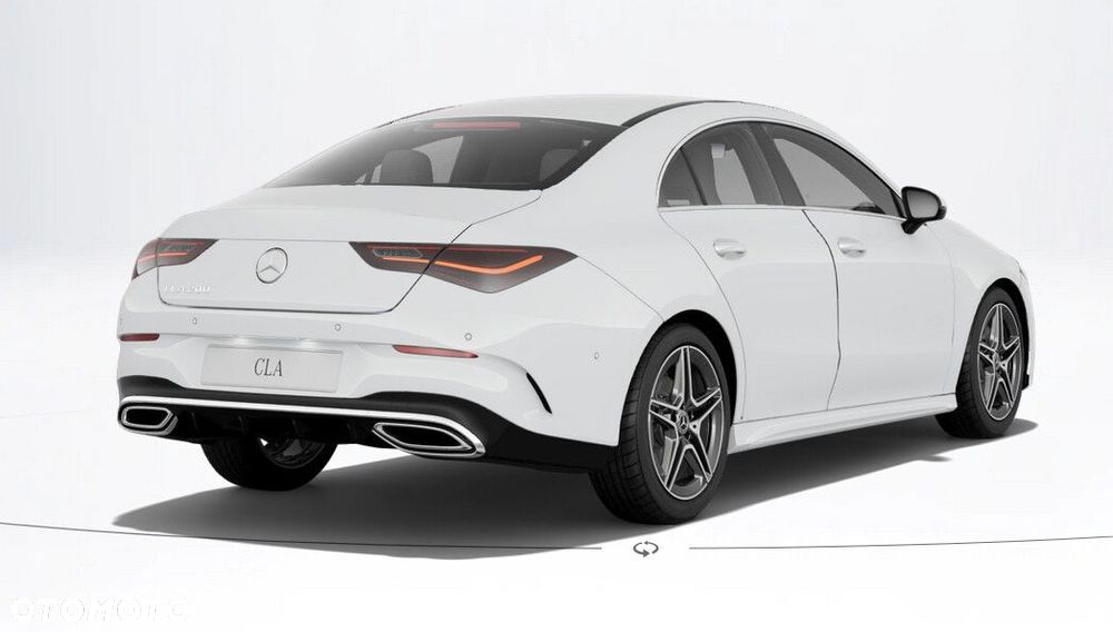 Mercedes-Benz CLA - 5