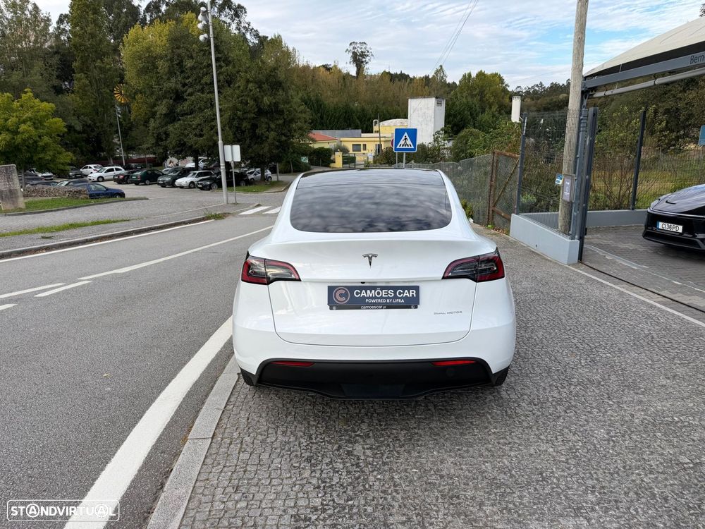 Tesla Model Y Long Range Tração Integral - 8
