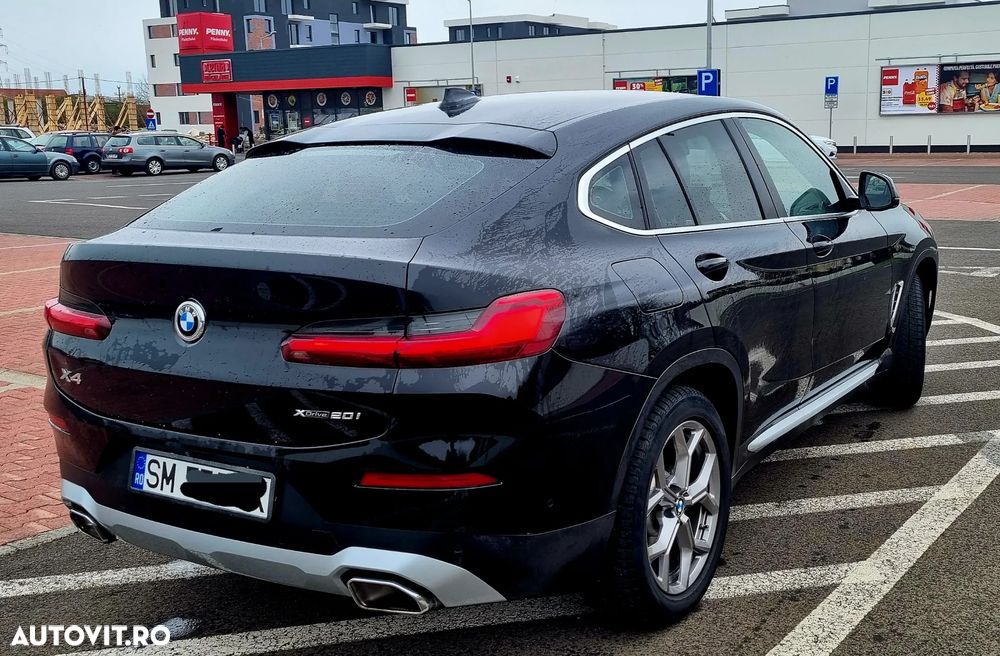 BMW X4 xDrive20i AT - 7