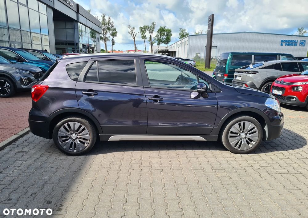 Suzuki SX4 1.6 Premium - 5