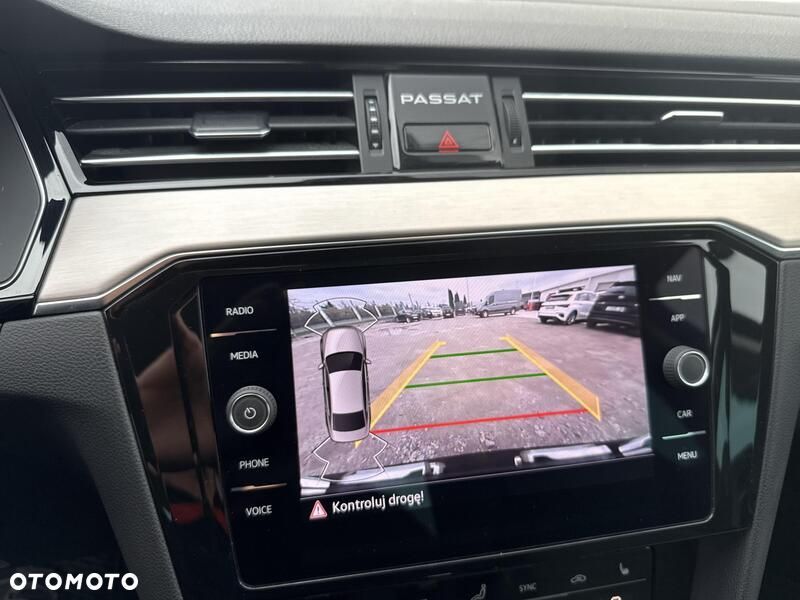 Volkswagen Passat 2.0 TSI Elegance DSG - 16