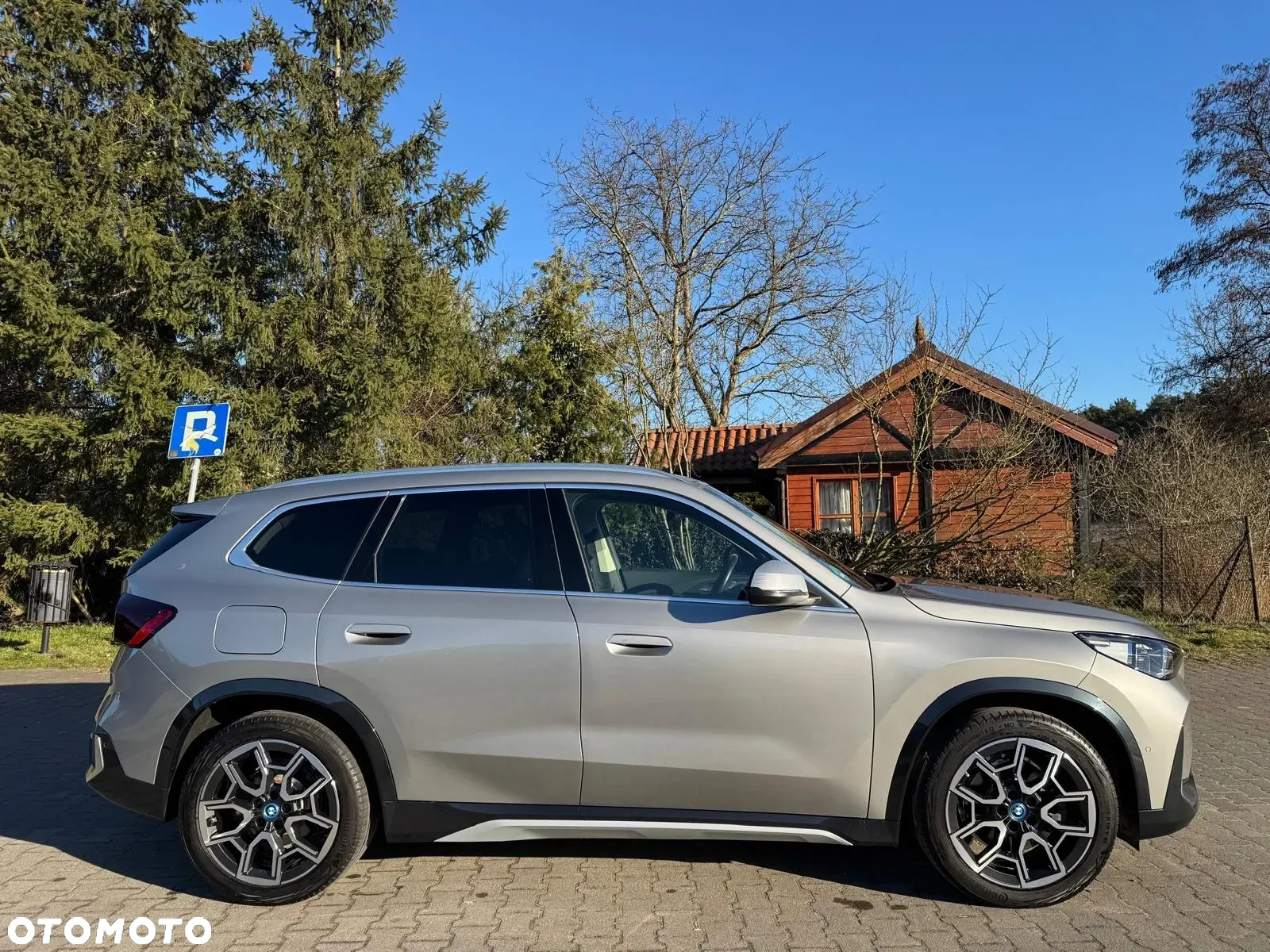 BMW iX1 xDrive30 xLine sport - 23