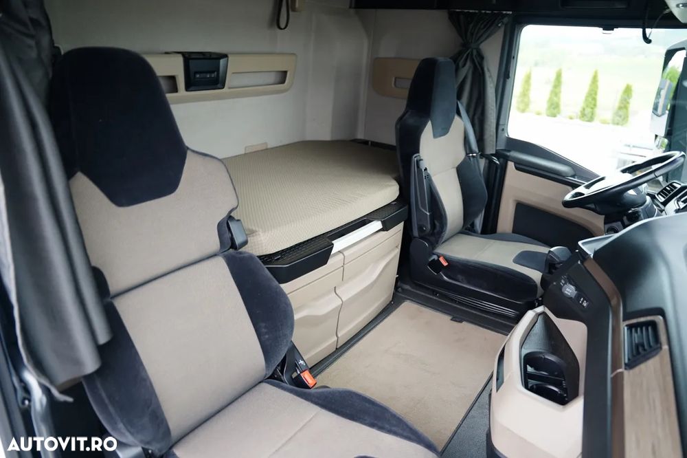 MAN TGX 26.480 / CORTINĂ / SOLO 7.75 M / PUNȚĂ RIDICATĂ / AUTOMATĂ / CAMERĂ / NAVIGAȚIE - 35