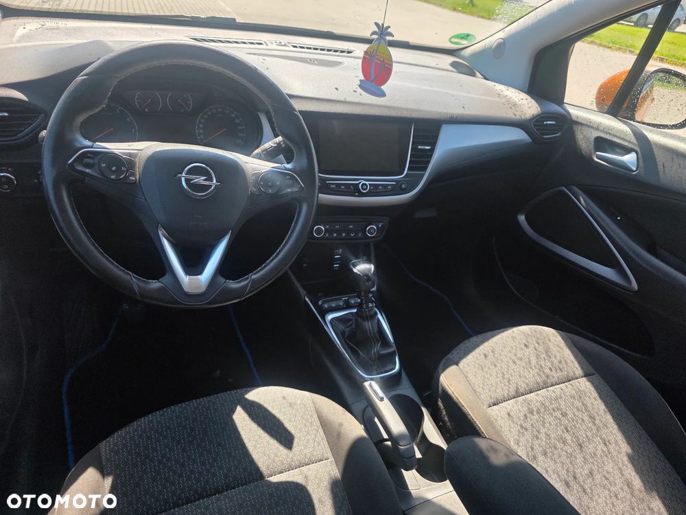 Opel Crossland X - 15