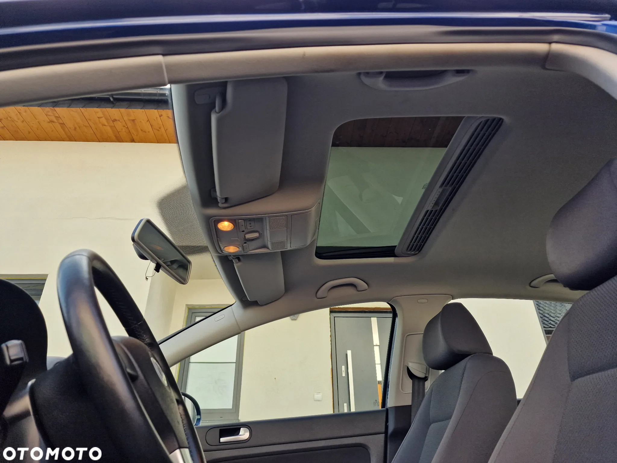 Volkswagen Golf - 19