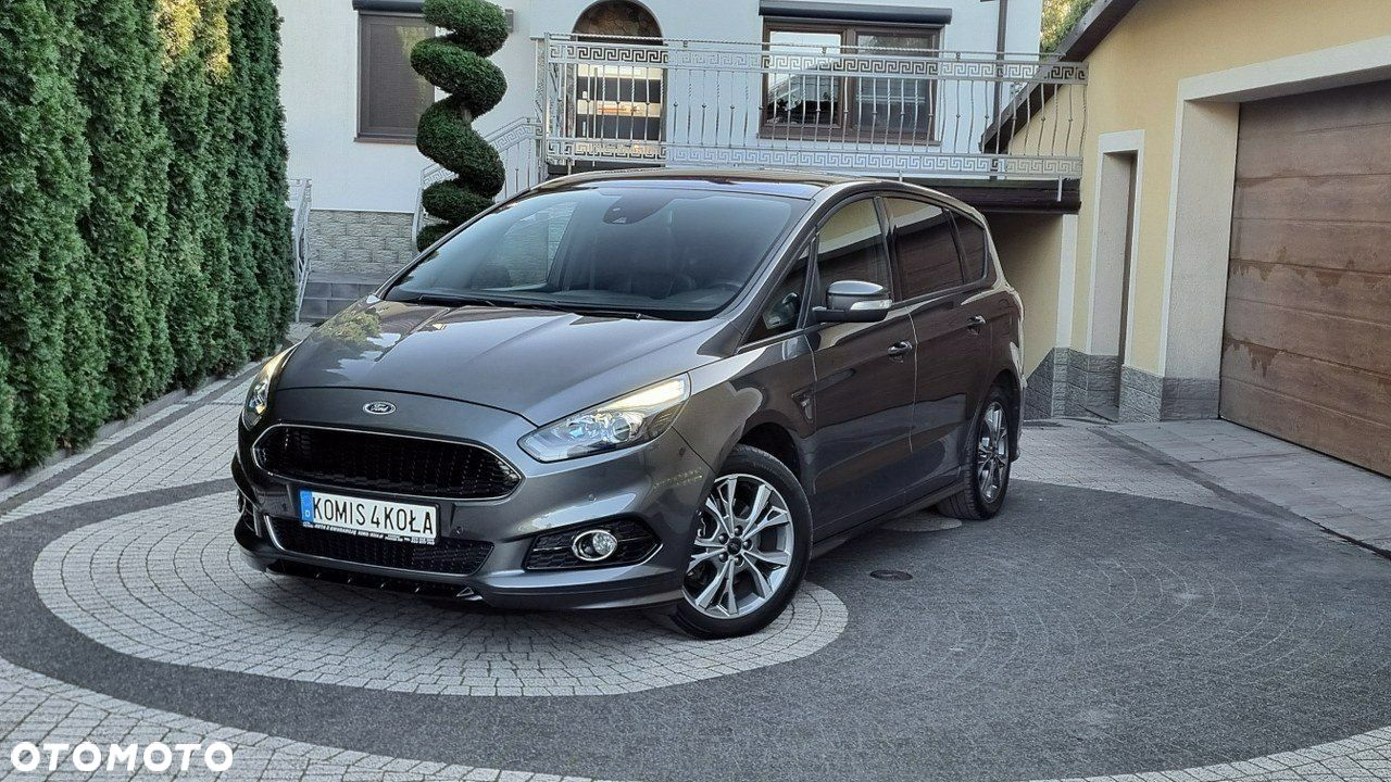 Ford S-Max - 1