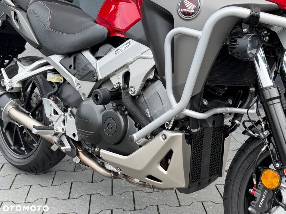 Honda VFR - 17