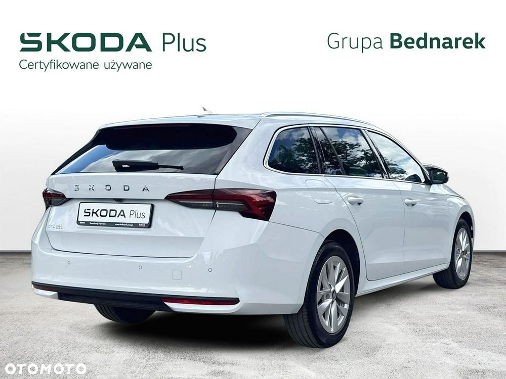 Skoda Octavia 1.5 TSI mHEV Selection DSG - 6