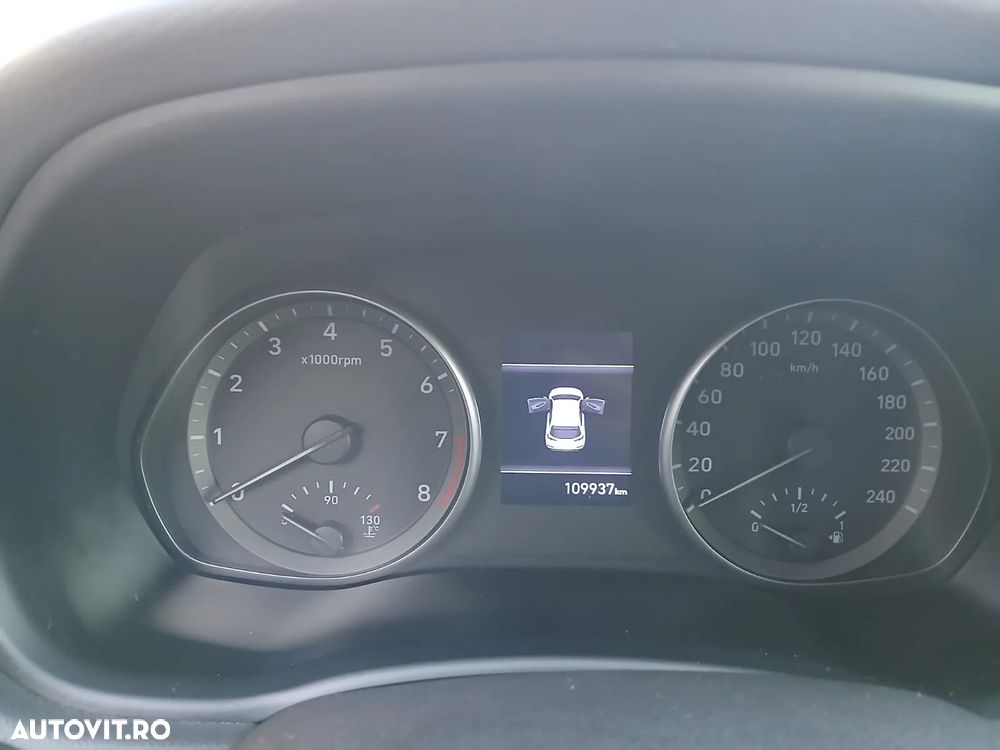 Hyundai i30 1.5 110CP 5DR M/T Comfort - 9