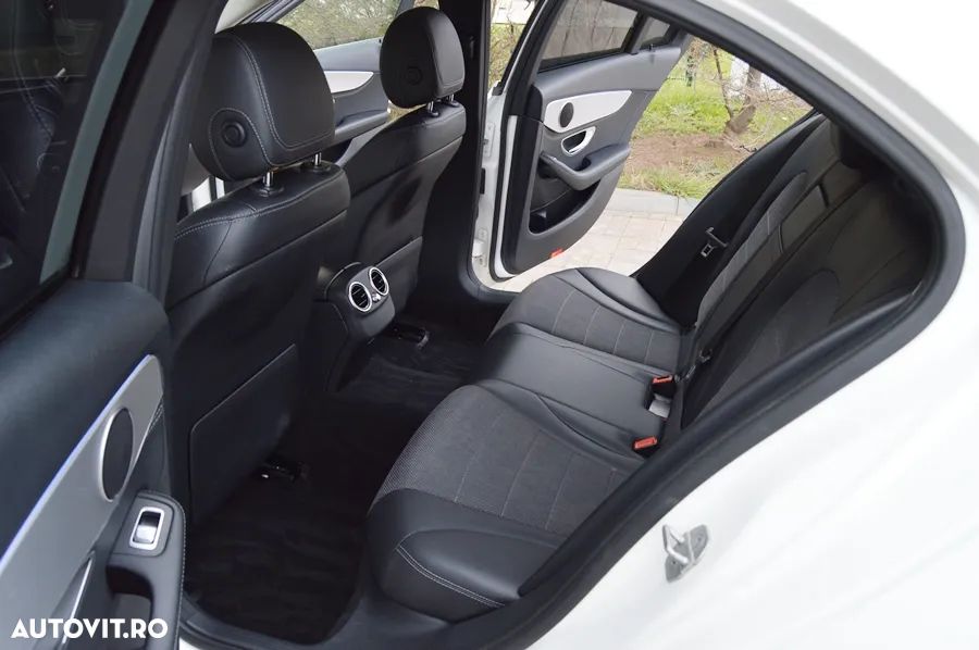 Mercedes-Benz C 220 (BlueTEC) d 7G-TRONIC - 26