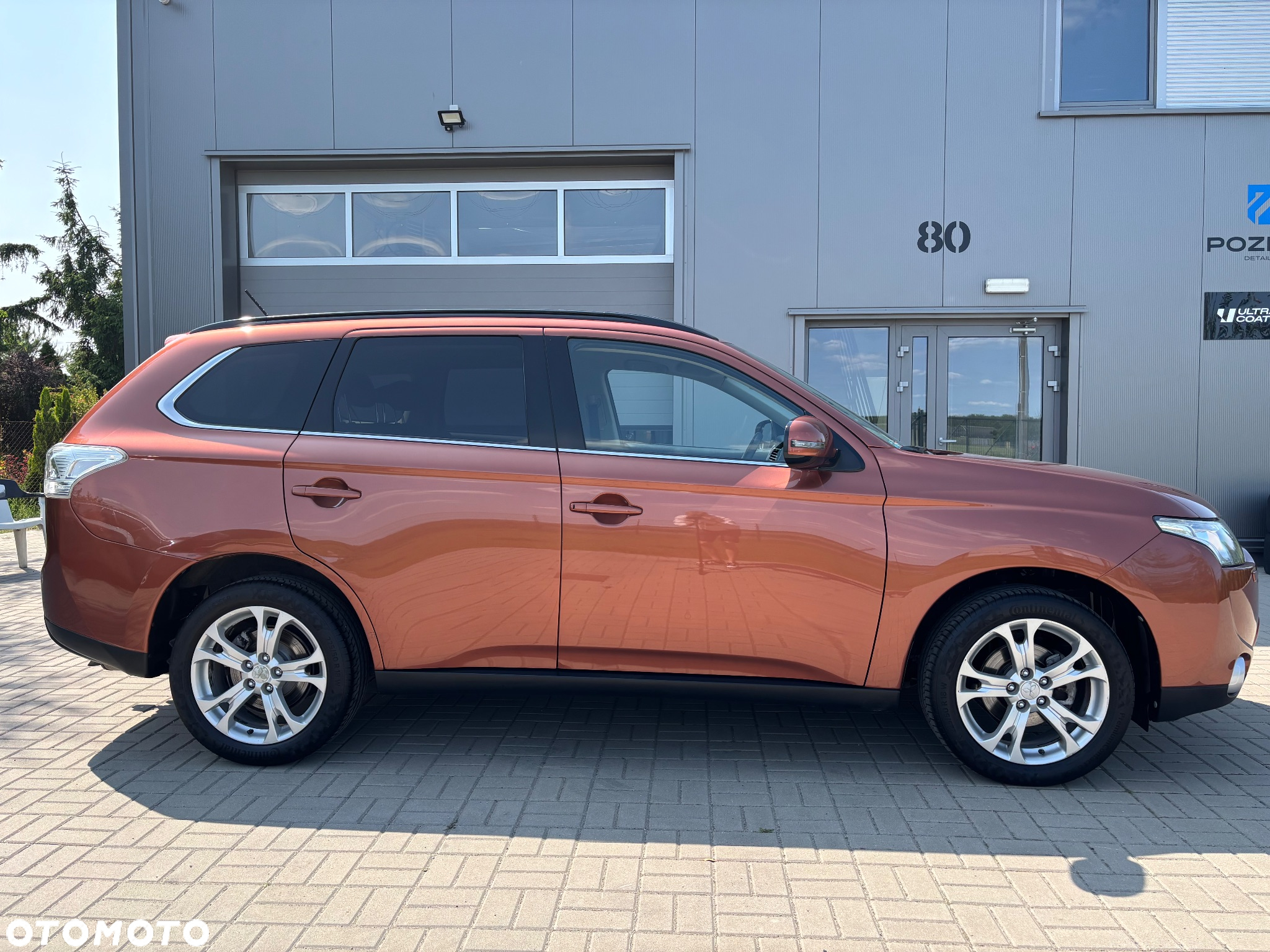 Mitsubishi Outlander - 4