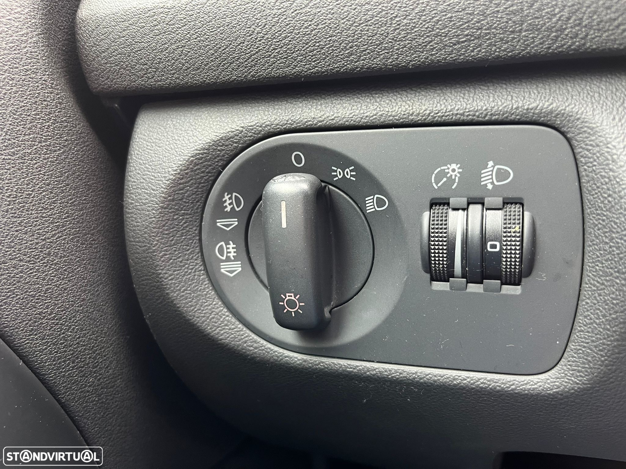 Audi A3 1.4 TFSI Ambiente - 14