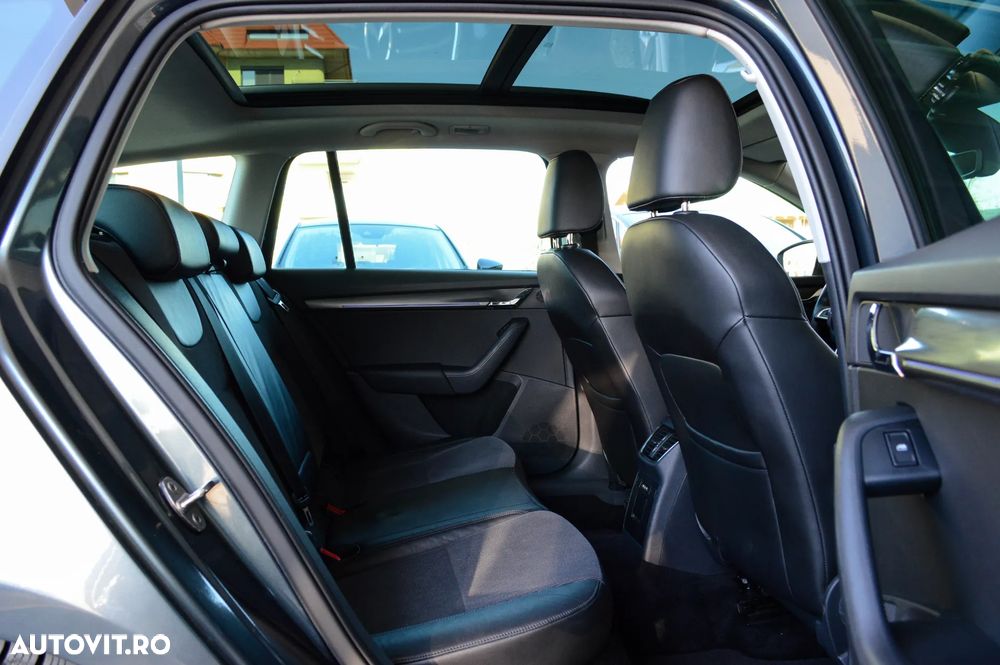 Skoda Octavia 2.0 TDI DSG Sport Edition - 31