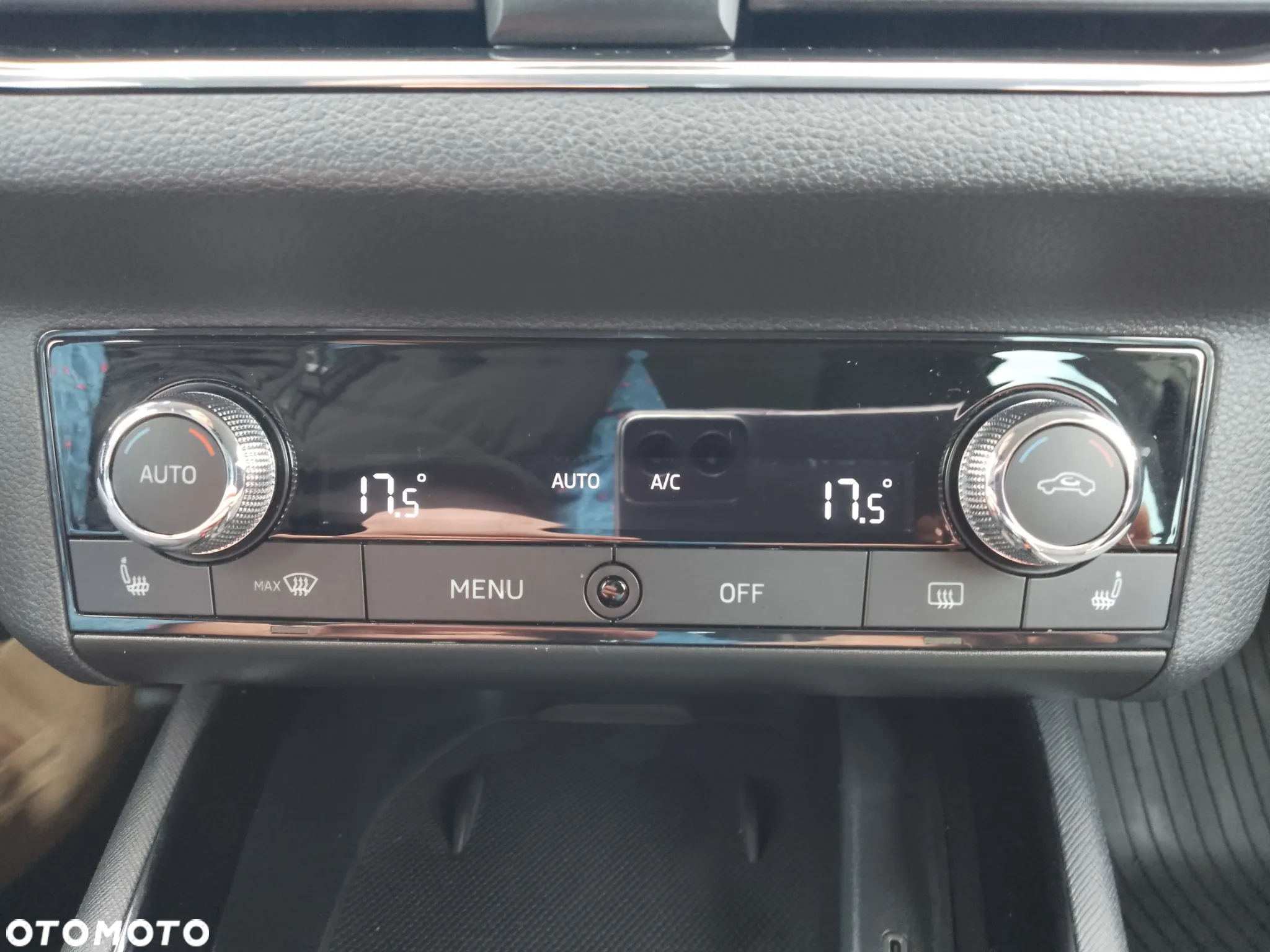 Skoda Kamiq 1.0 TSI Style DSG - 23