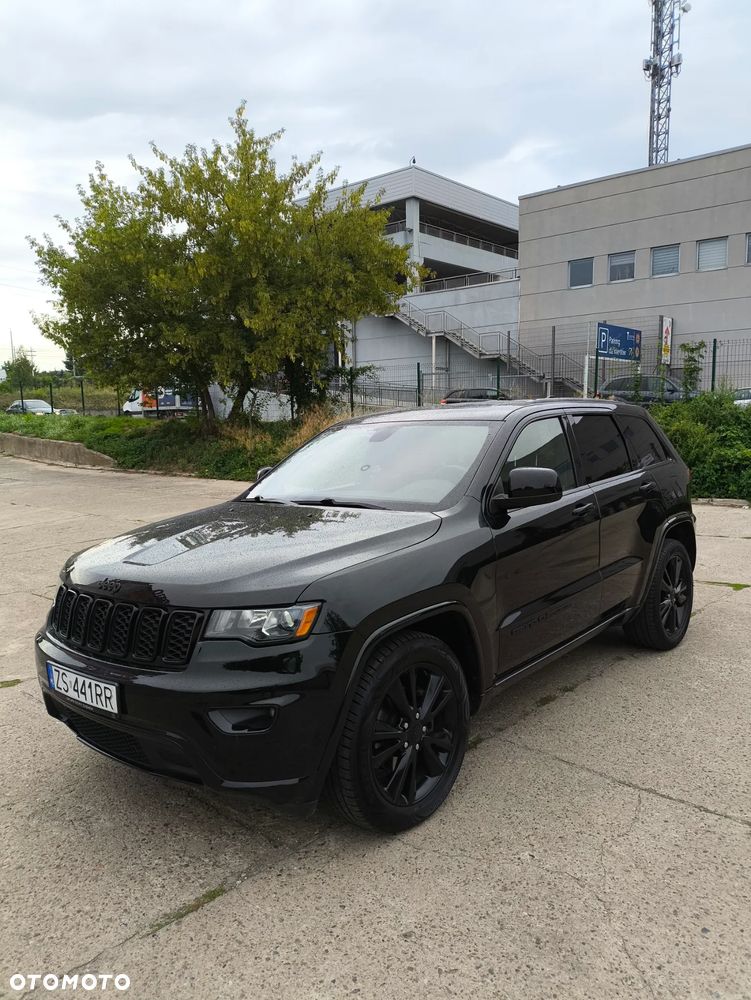 Jeep Grand Cherokee - 3