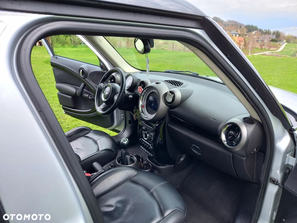 MINI Countryman Cooper D - 13