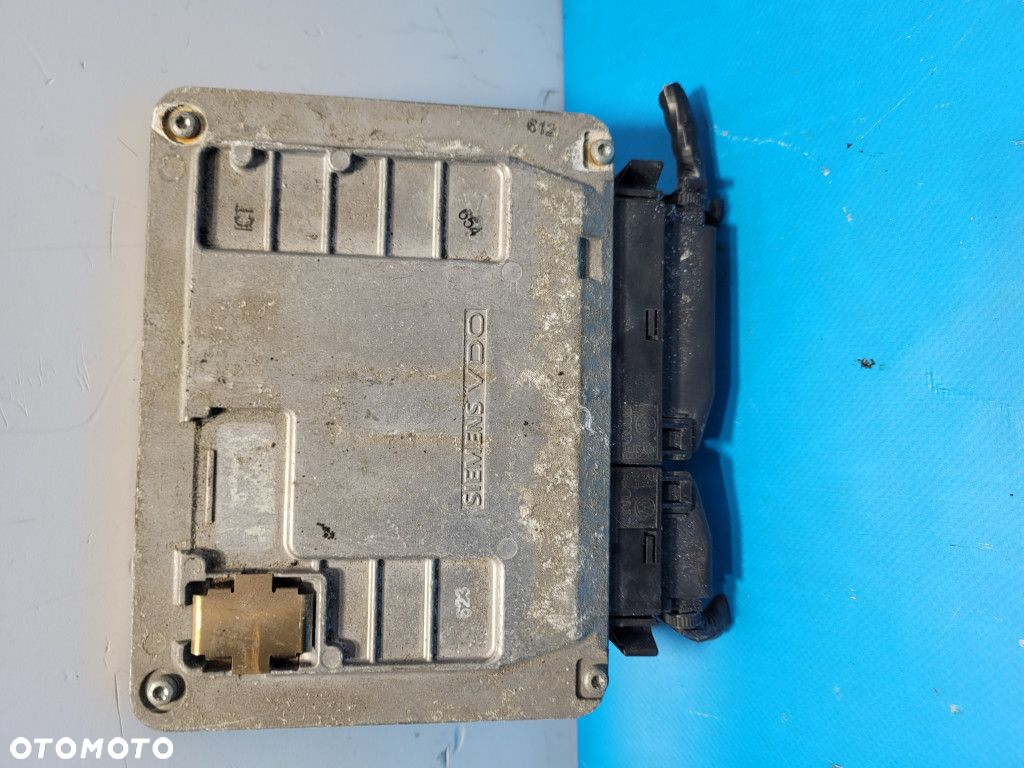 VW FOX 1.2  STEROWNIK SILNIKA 03D906023B - 2