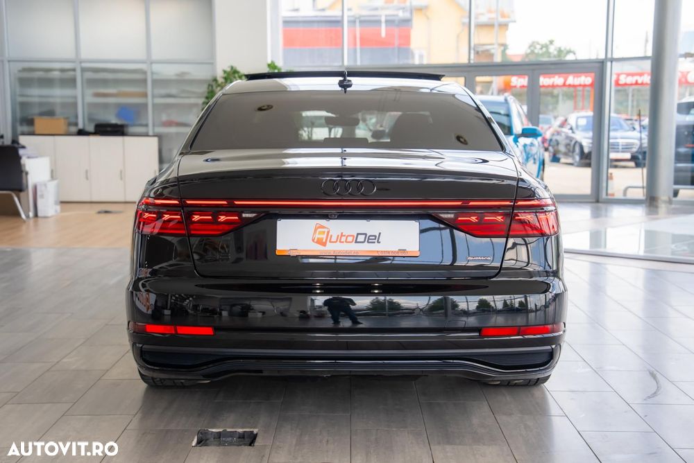 Audi A8 - 10