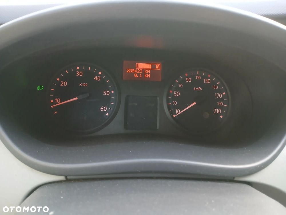 Renault TRAFIC - 20