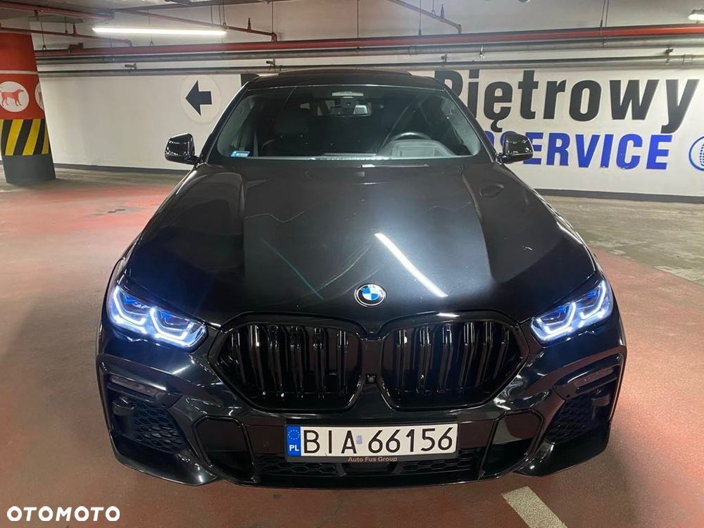BMW X6 ver-m50d - 2