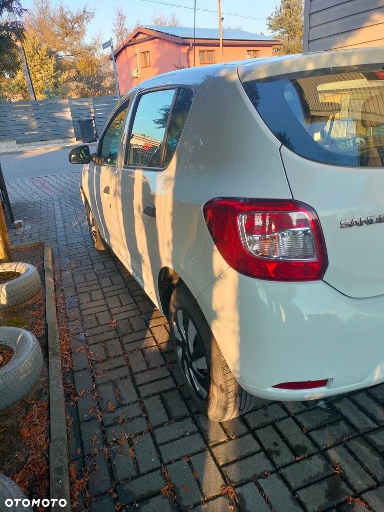 Dacia Sandero 1.2 16V Ambiance EU6 - 19