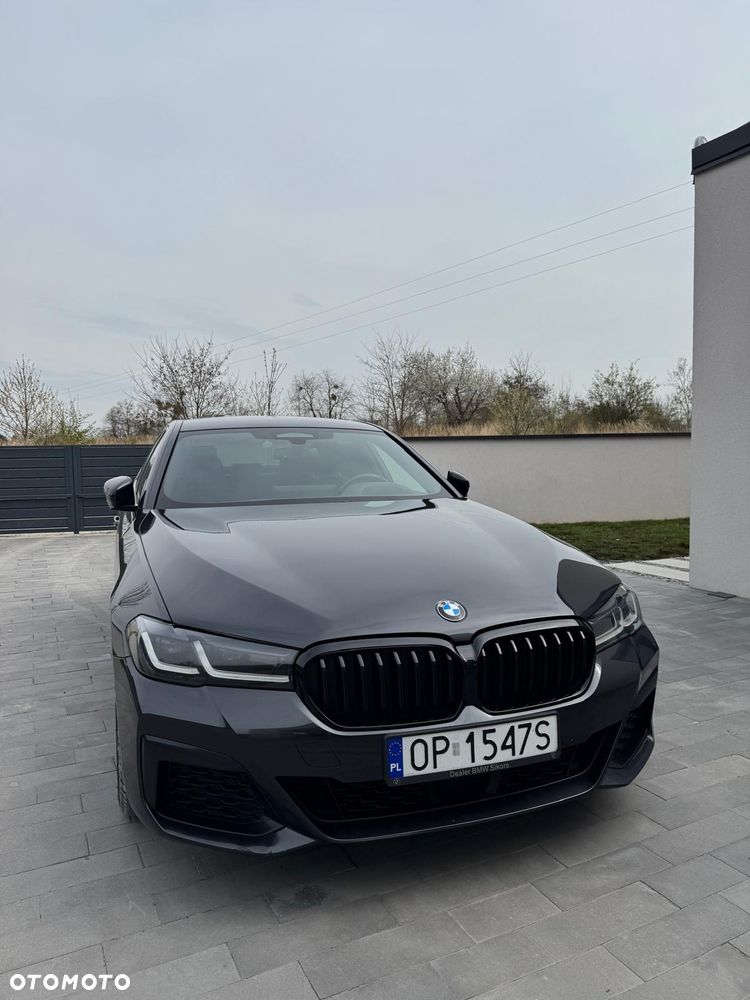 BMW Seria 5 540d xDrive mHEV M Sport sport - 2