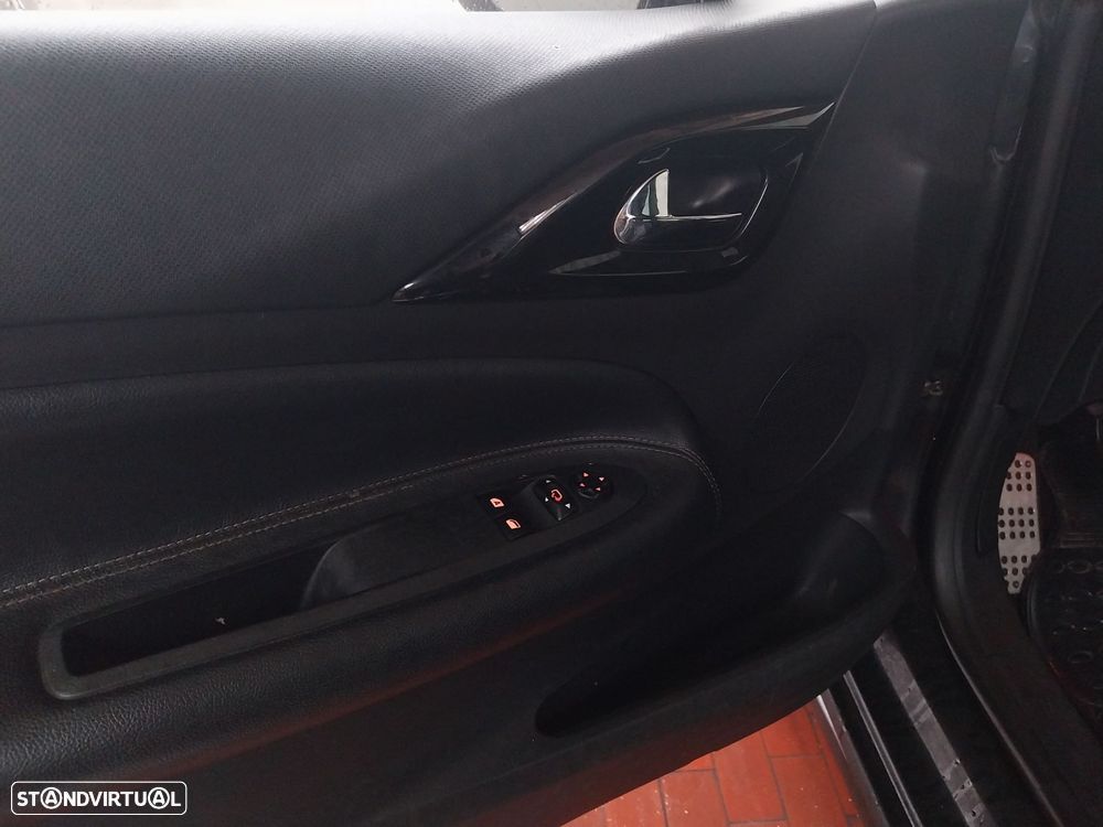 Citroën DS3 1.6 e-HDi Airdream Sport Chic - 3