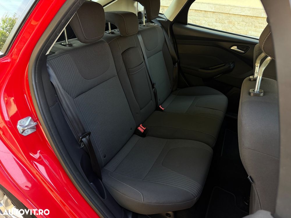Ford Focus 1.6 TDCI DPF Trend - 15