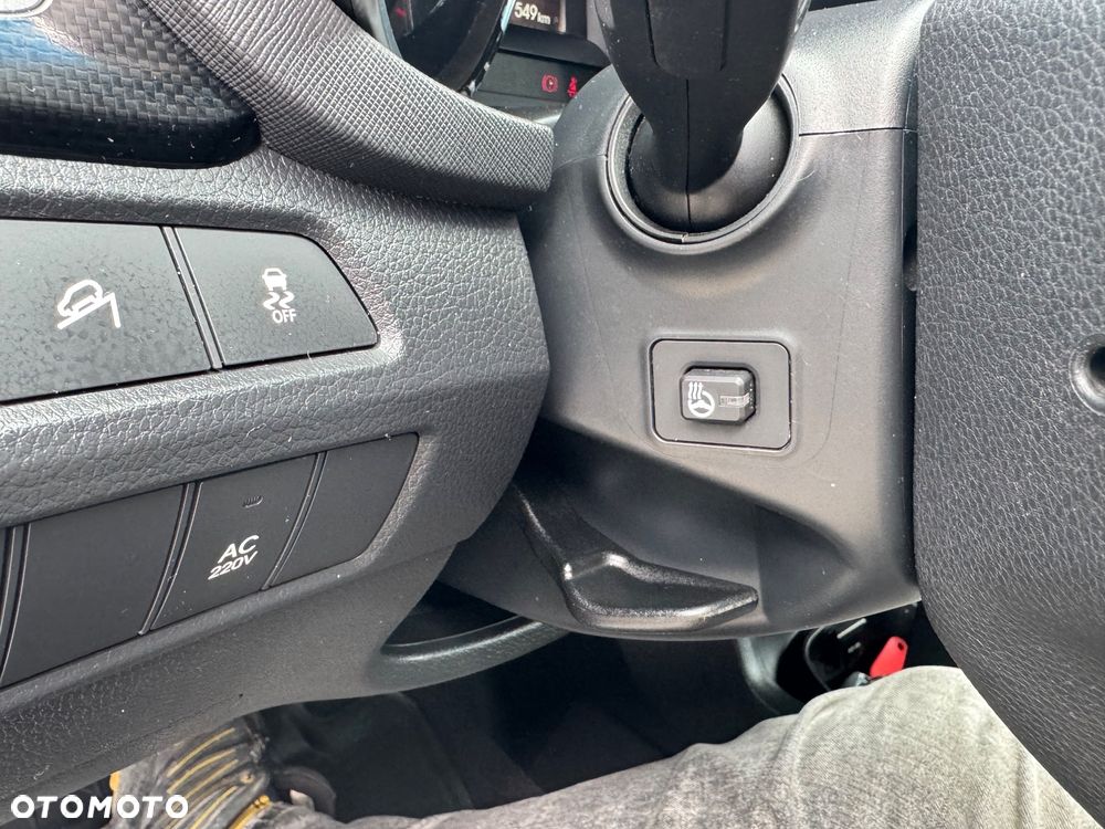 Hyundai Santa Fe 2.0 CRDi 2WD Premium - 32