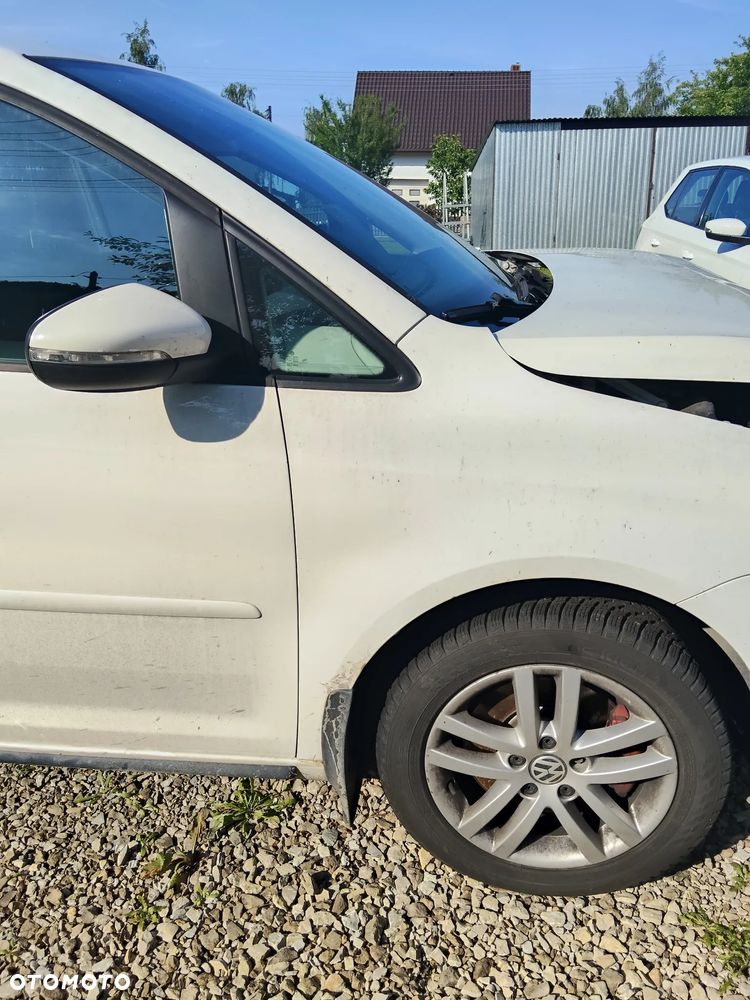 Volkswagen Touran 1.4 TSI Cross DSG - 18