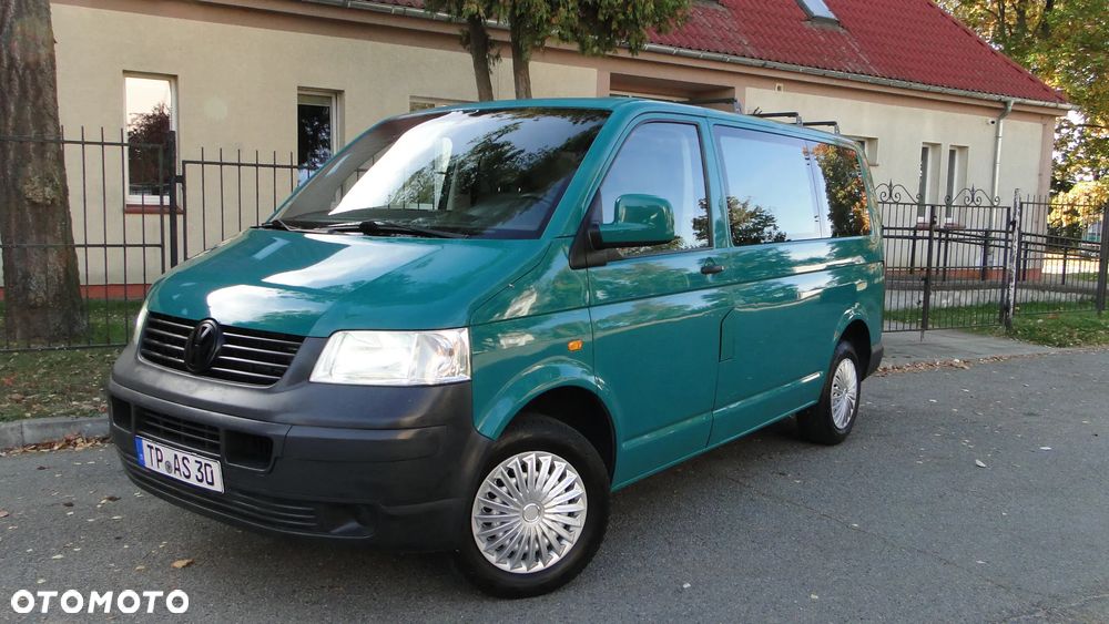 Volkswagen Transporter - 2