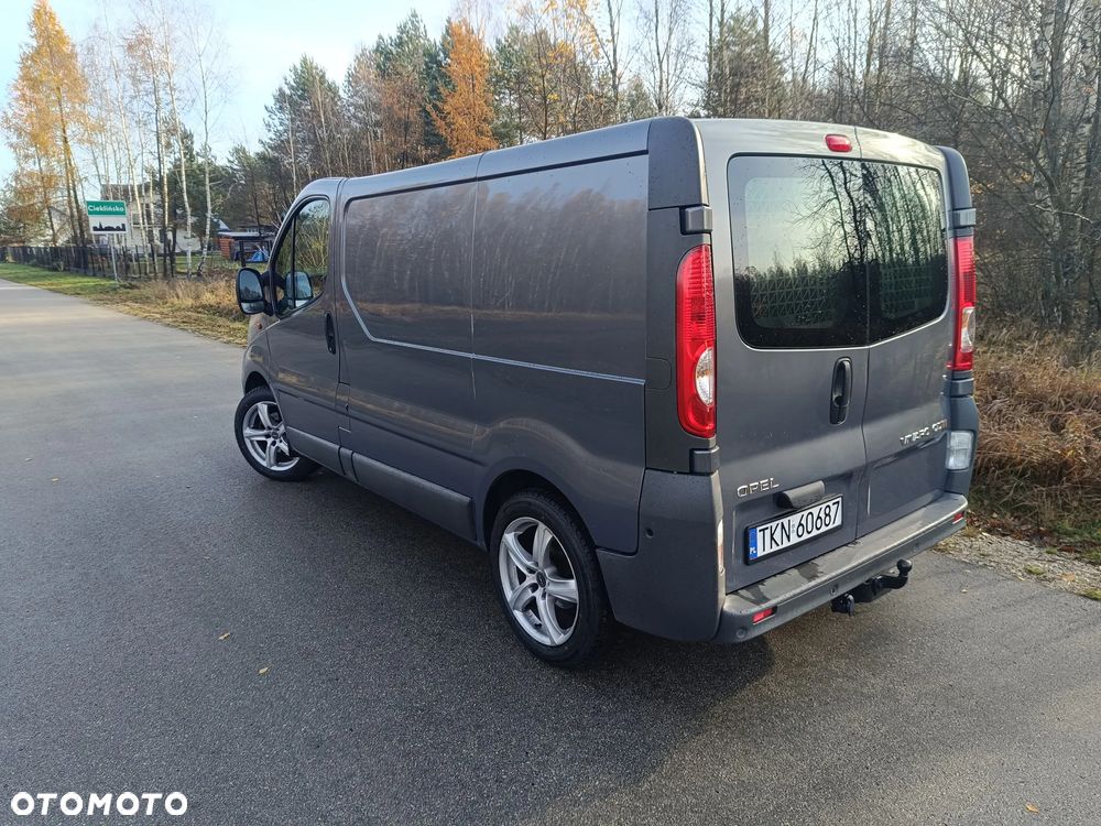 Opel VIVARO - 10