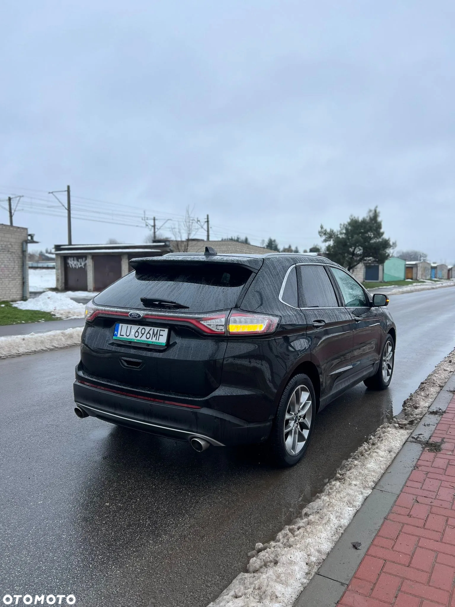Ford Edge - 11