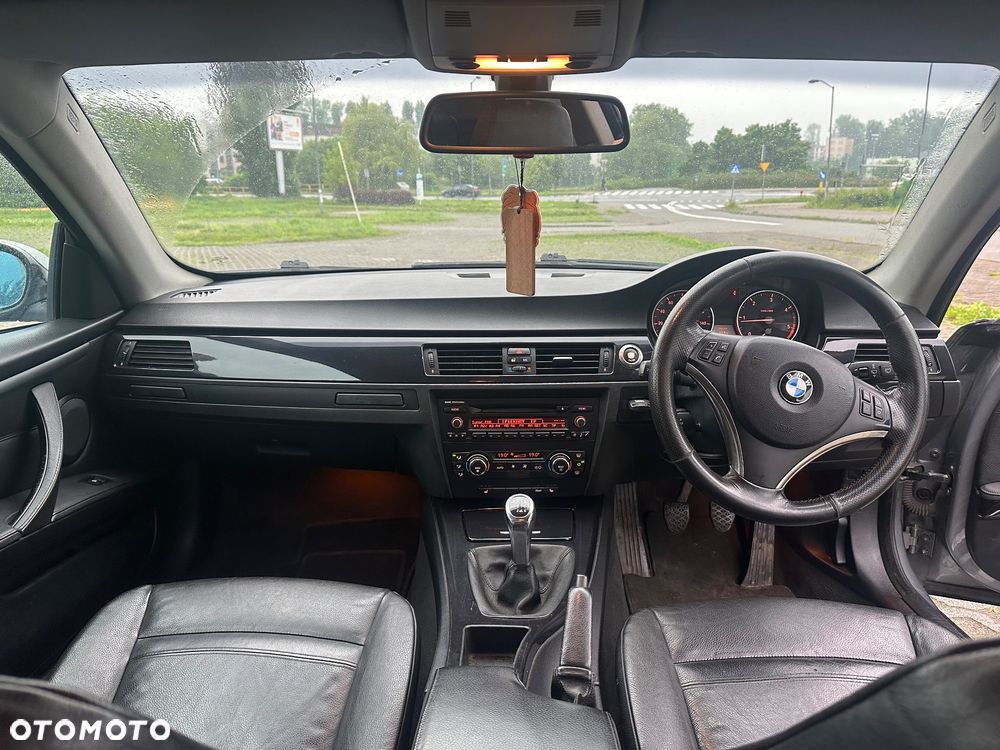 BMW Seria 3 - 8