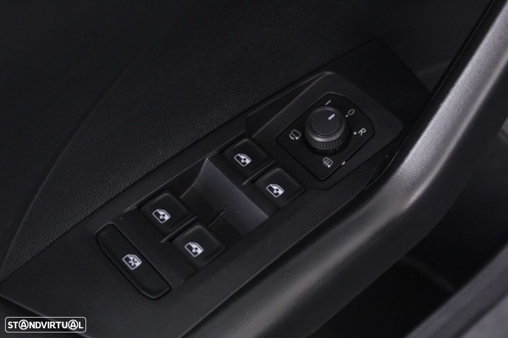 VW T-Cross 1.0 TSI Life - 20